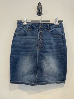 Wax Jean Los Angeles Medium Blue Denim Jean button front skirt